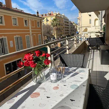 Apartament Grand Palais De La Mediterranee Beach Access