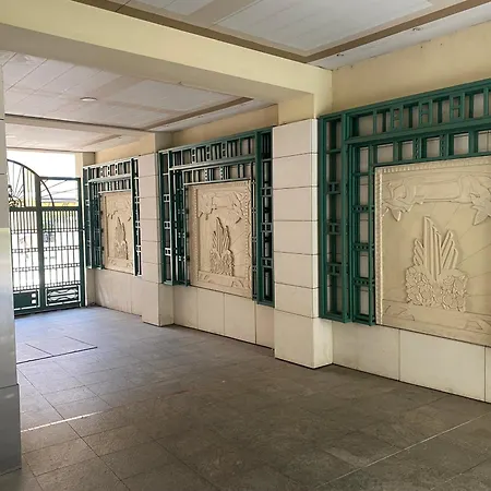 Grand Palais De La Mediterranee Beach Access Apartament