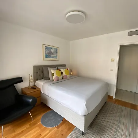 Grand Palais De La Mediterranee Beach Access Appartement Nice